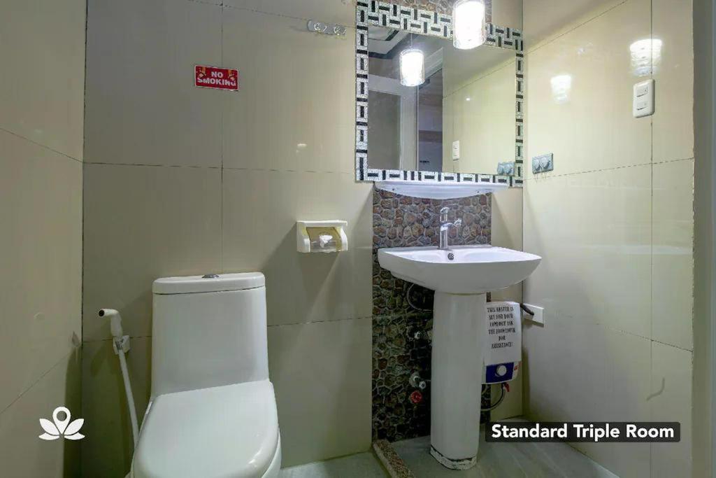 Sabel Travelers Inn Лаолаг Екстериор снимка